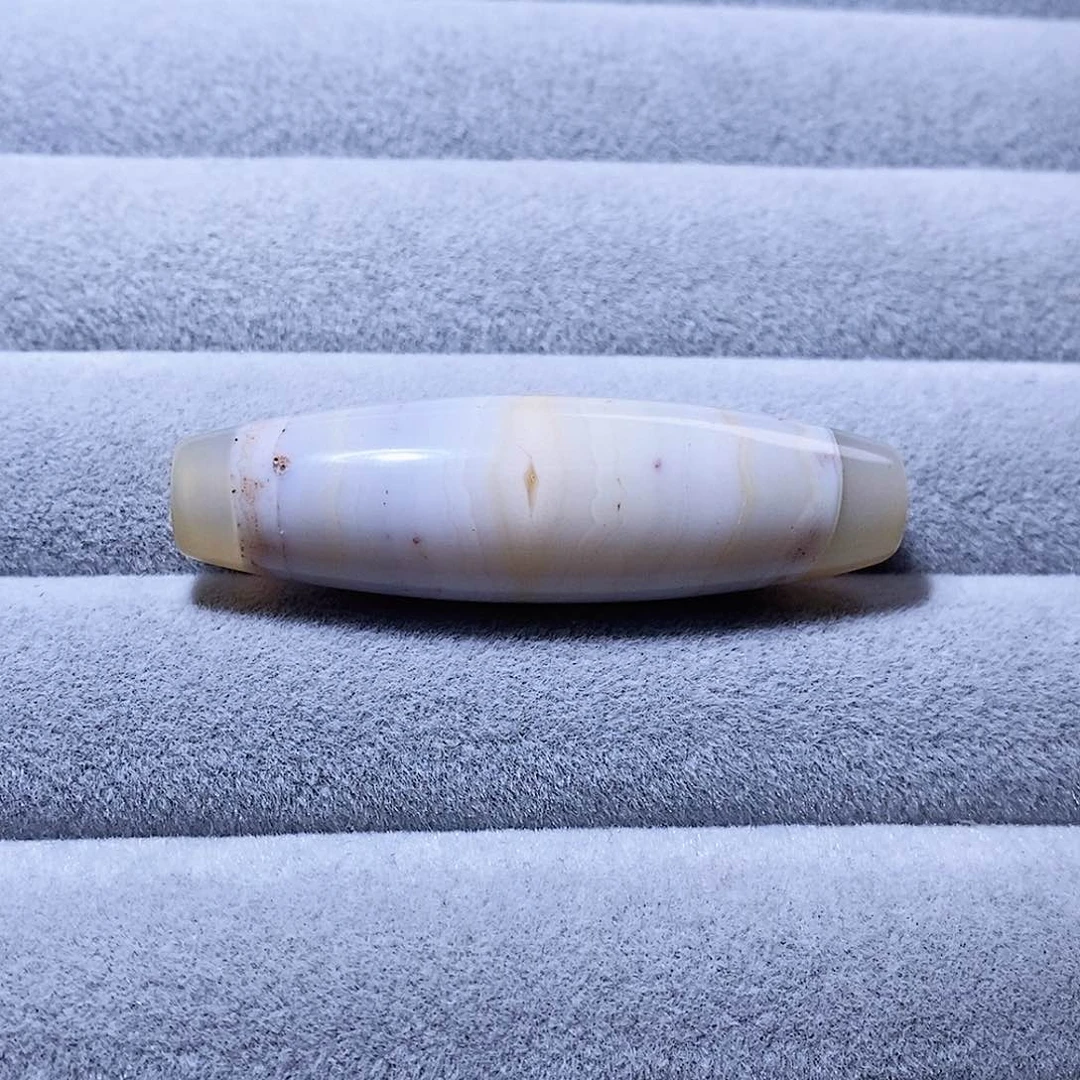 未镶嵌颈饰玛瑙/玉髓悉*多