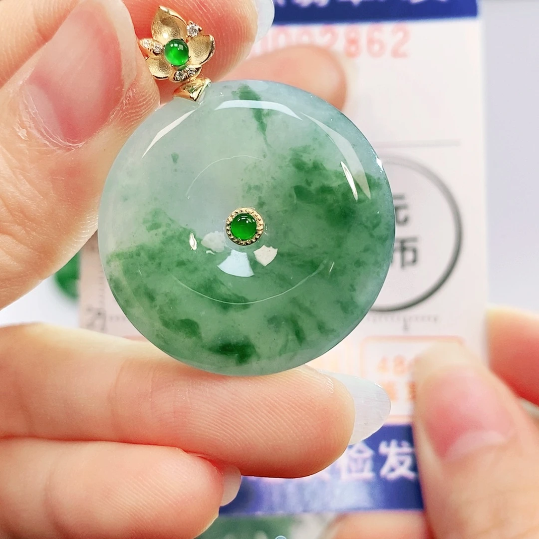 吊坠(不含链)18K金镶嵌翡翠