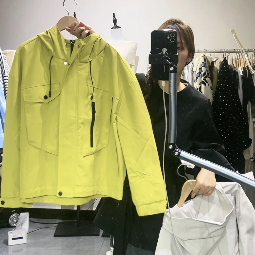 【闪购商品】黄色开衫