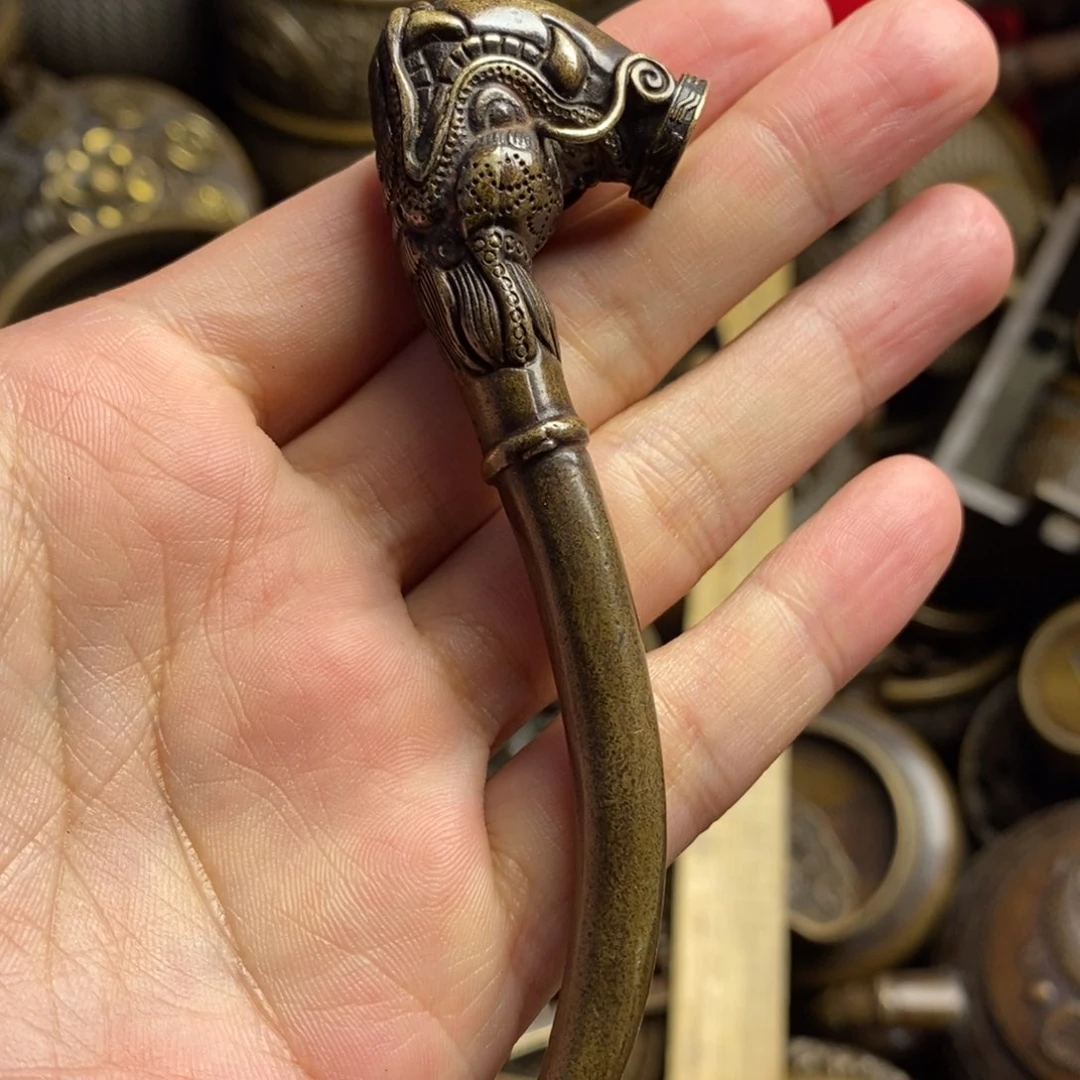 精美铜器做工精良