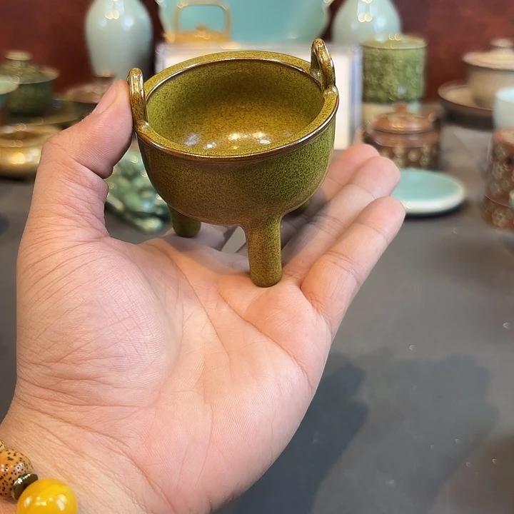 瓷片龙泉青瓷福利青瓷