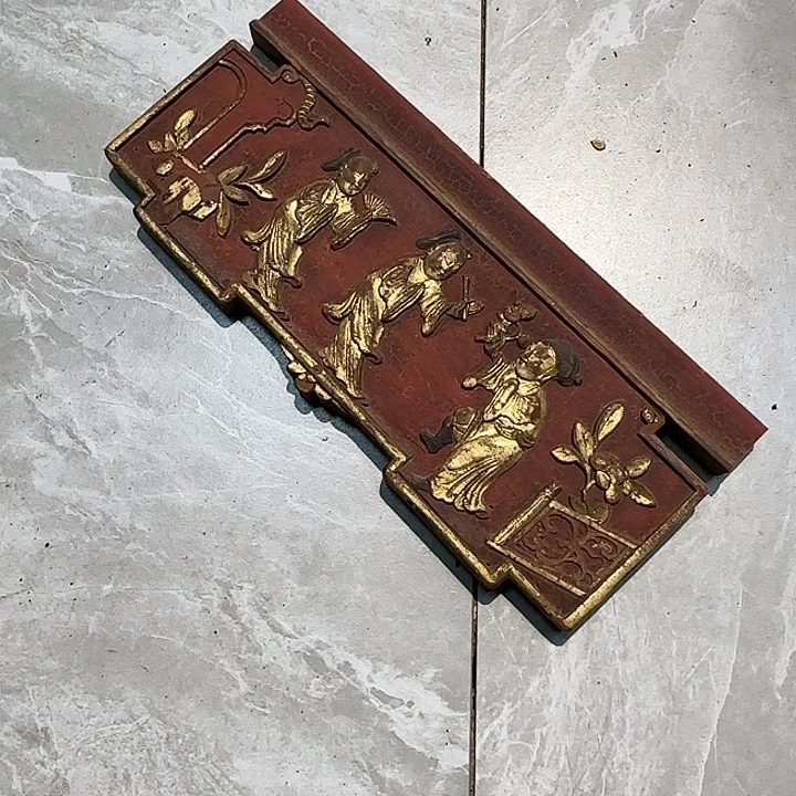 木百**门木雕等艺术品的制作和