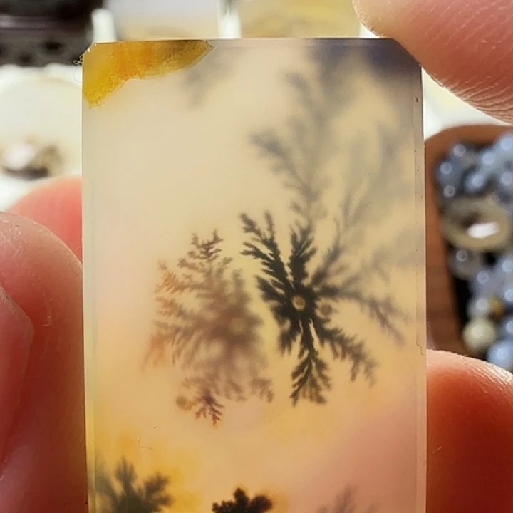 玛瑙/玉髓未镶嵌珠宝半成品