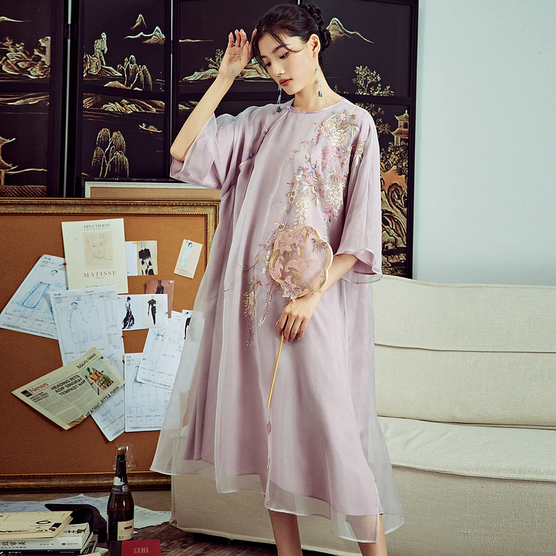 陌遇原创中国风100%桑蚕丝圆领刺绣改良新中式禅意连衣裙M246692