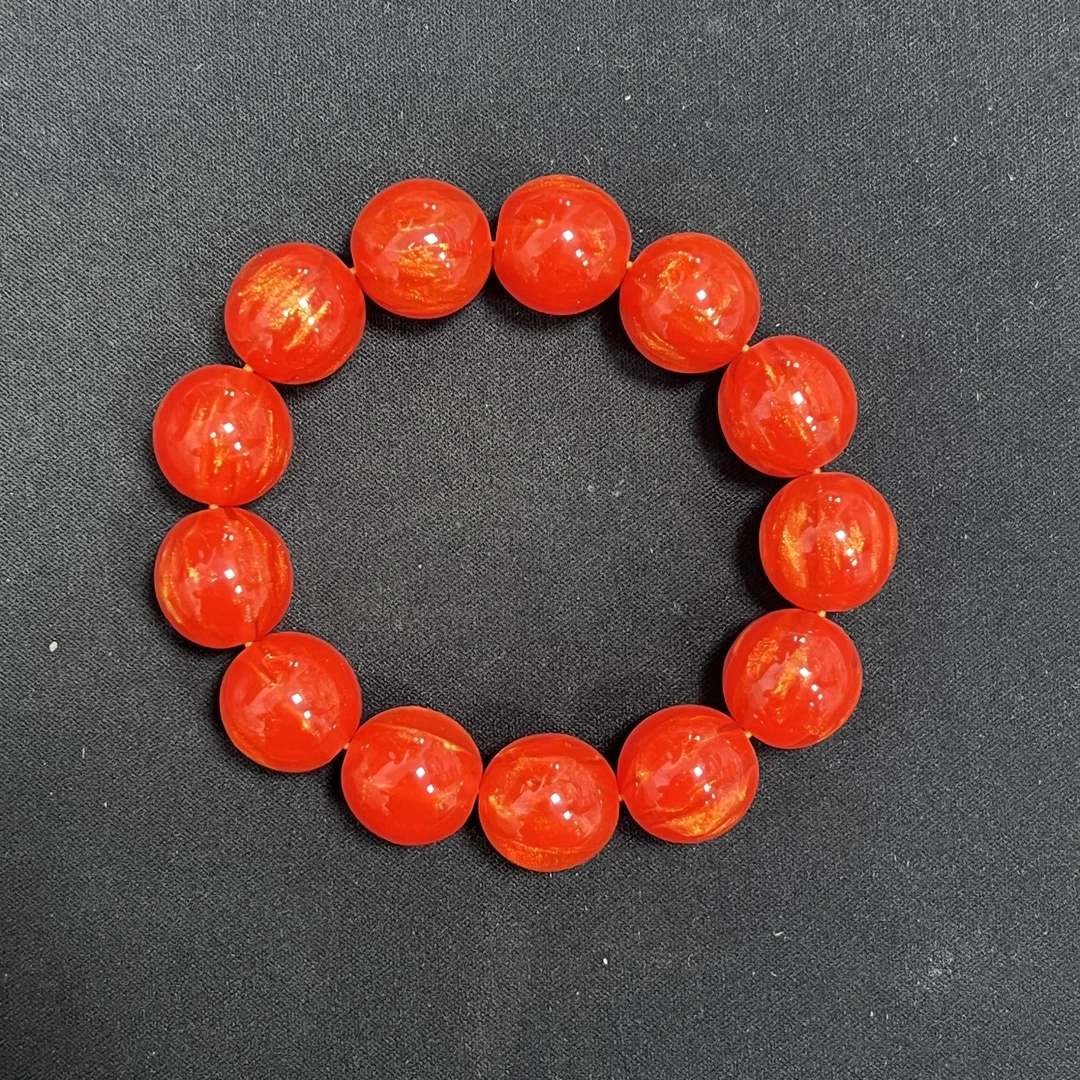 YW030红心菩提老料精品手串（无礼盒）