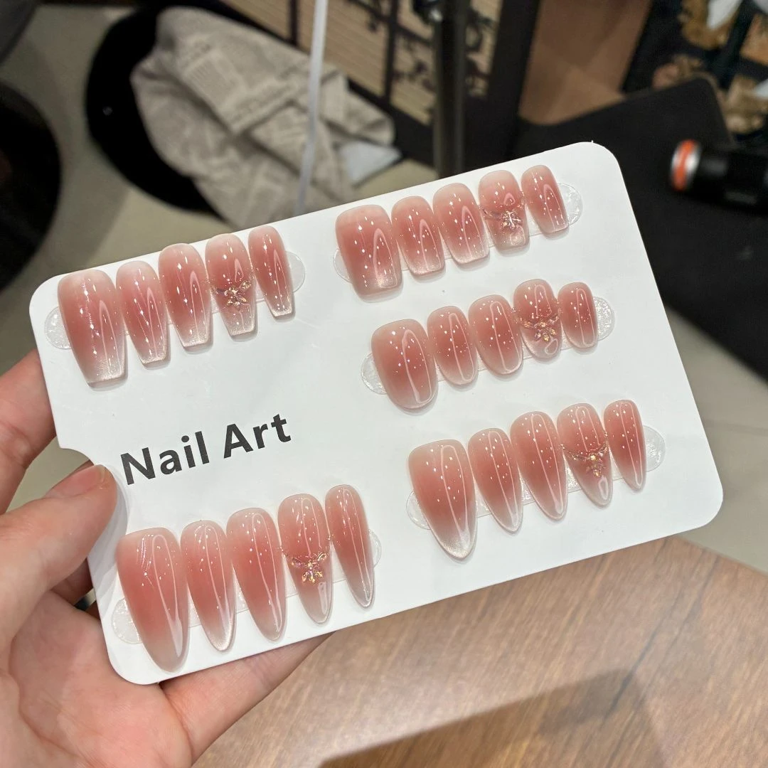 【樱花】BANYUE Nial 精选爆火纯手工显白气质穿戴美甲