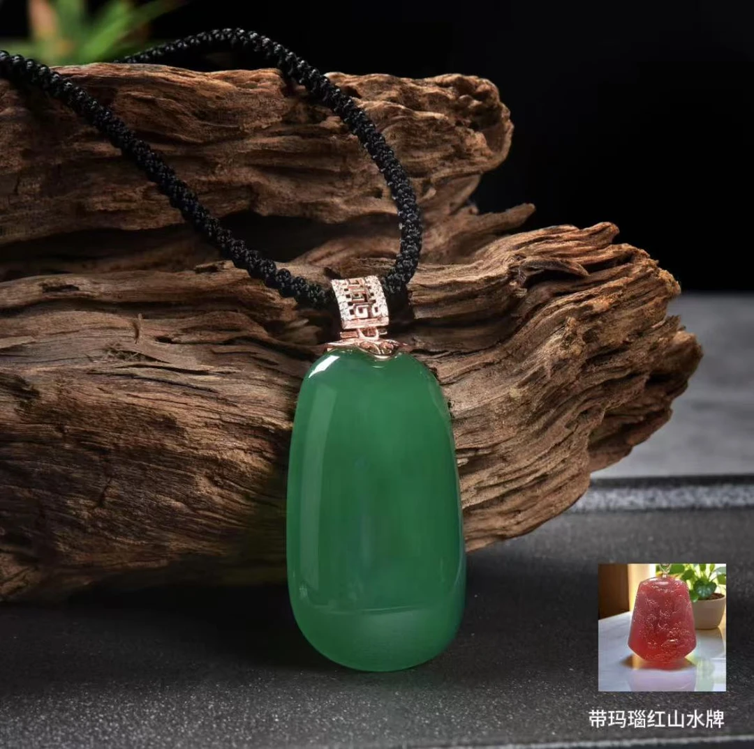 平安无事牌 吊坠  玛瑙 带玛瑙红山水牌 588带礼盒 CKR1
