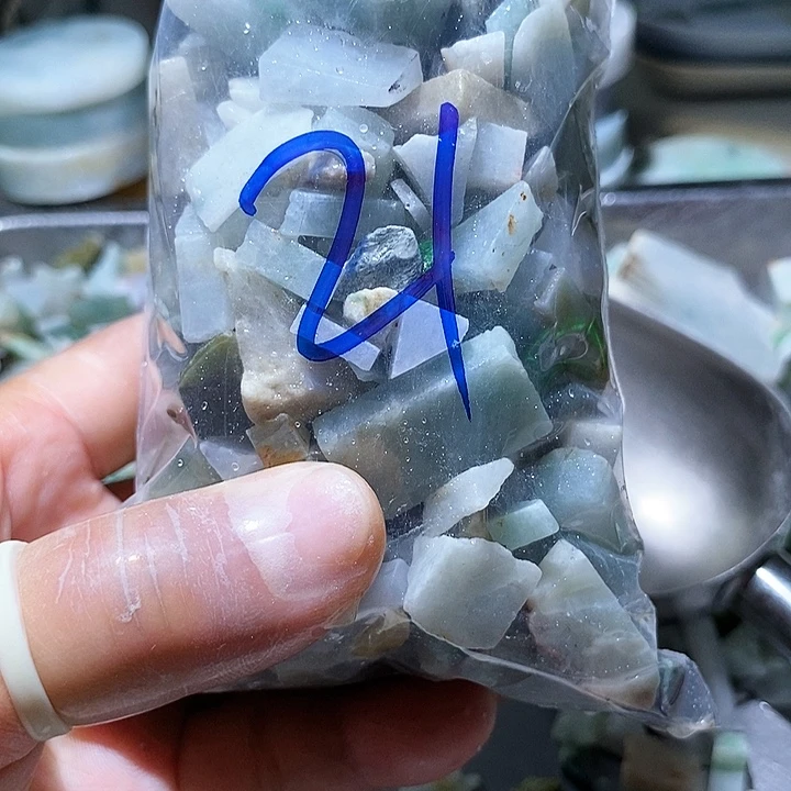 散珠翡翠鱼缸料21