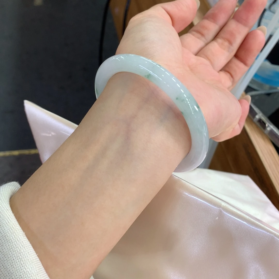 翡翠未镶嵌手镯天然Ａ货翡翠55/56