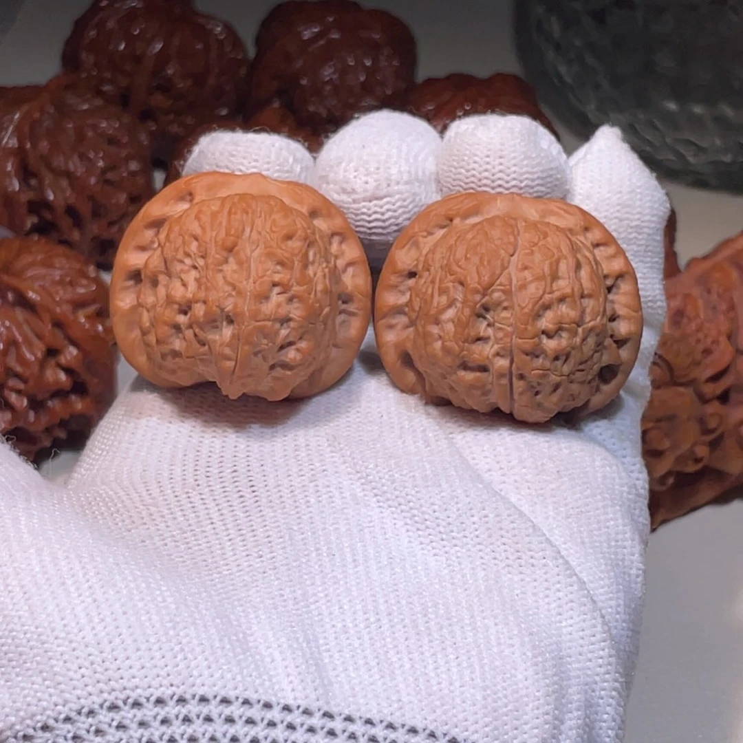 文玩核桃吊坠36 34 全 血麒麟 76118