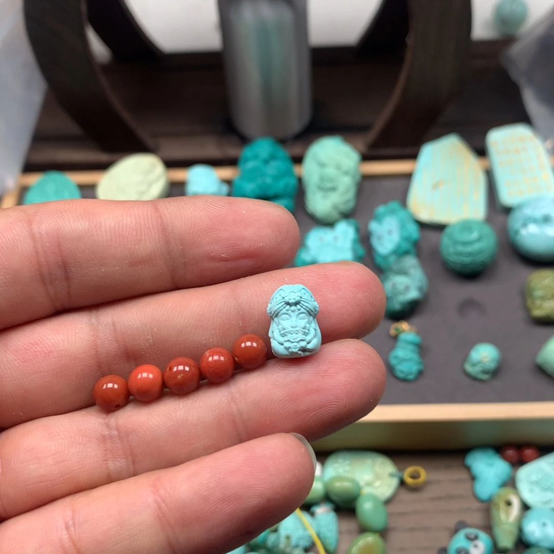 南红玛瑙雕刻未镶嵌