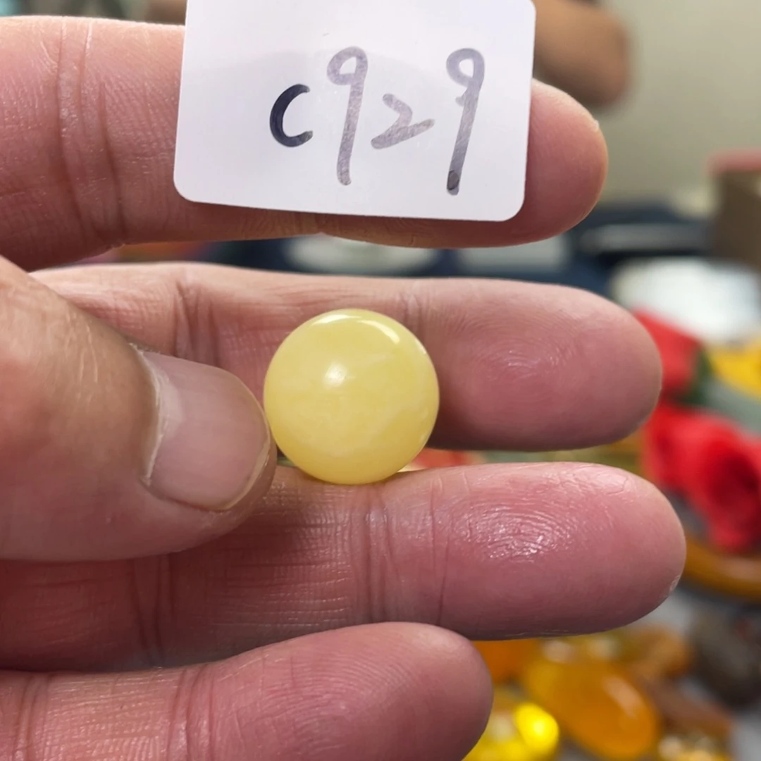 手链琥珀未镶嵌多样性发，发其中一件