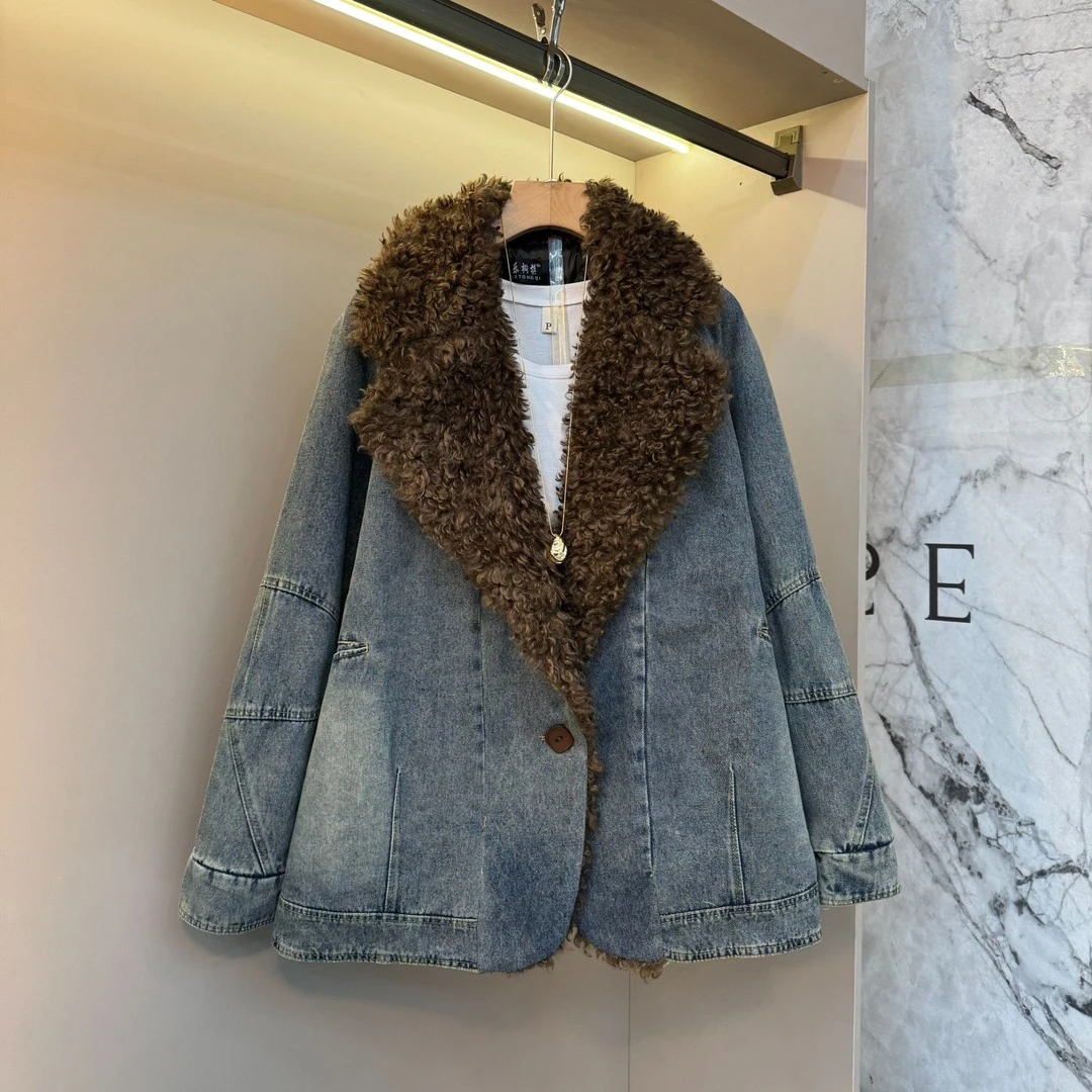 胖妹妹欧洲站秋冬款洋气百搭开衫上衣加肥女毛毛翻领长袖牛仔外套