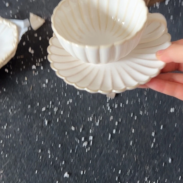 瓷片默认瑕疵商品贝壳杯碟