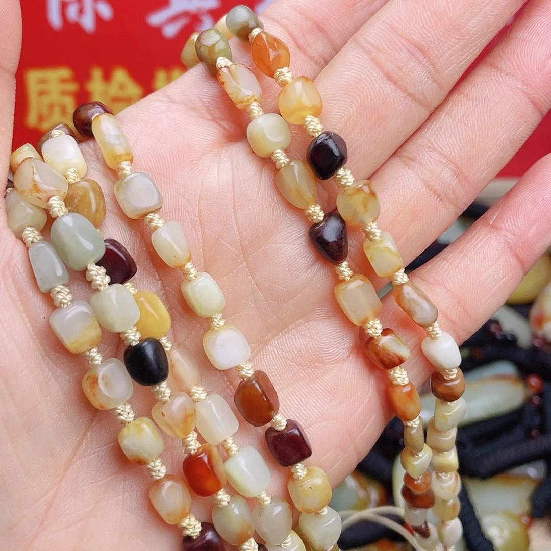 和田玉颈饰未镶嵌拍一发一