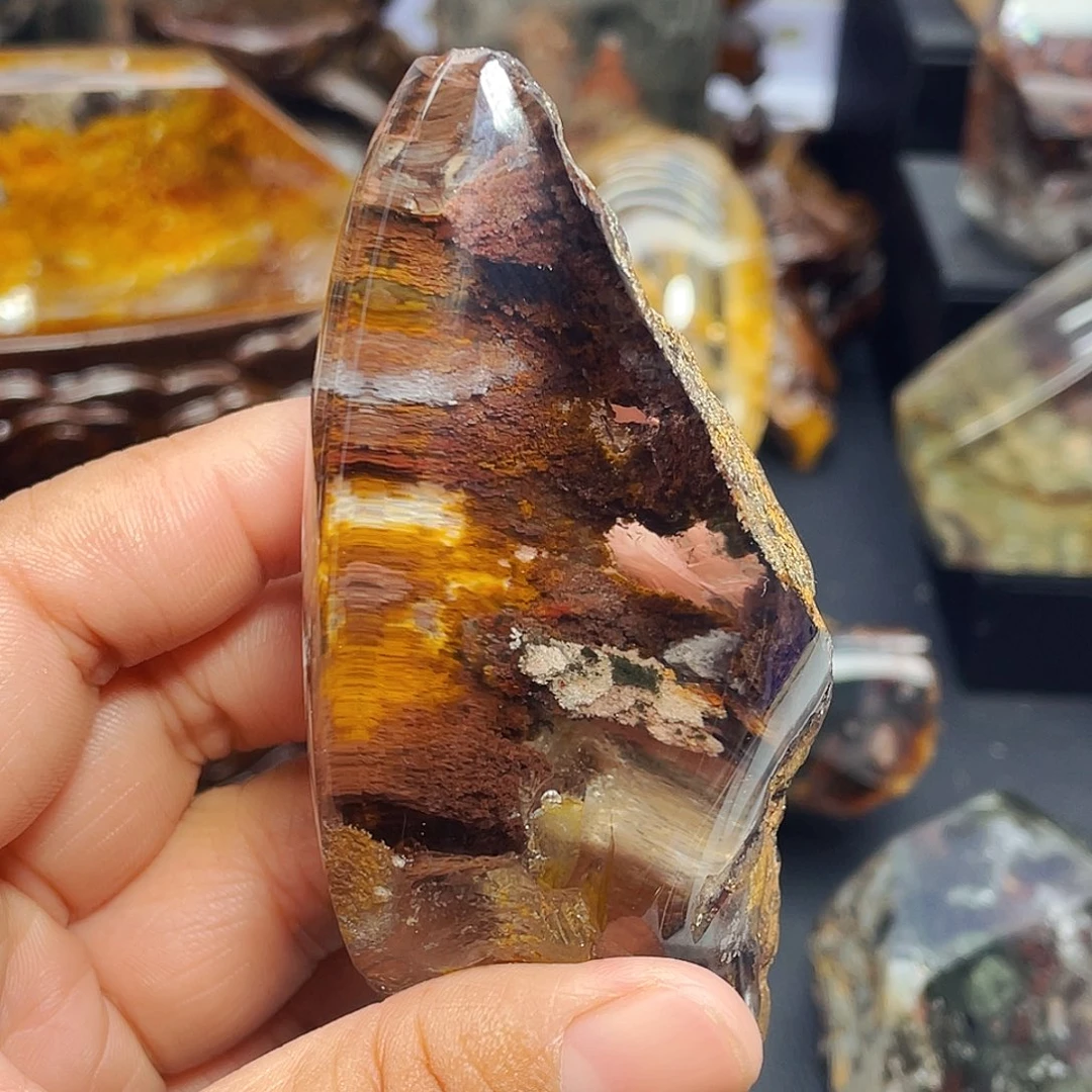 未镶嵌水晶大型摆件（非配饰）