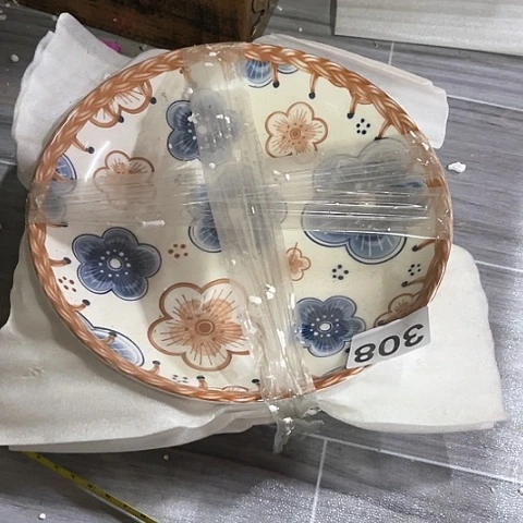 微瑕，不能明火，口径20高度3，308