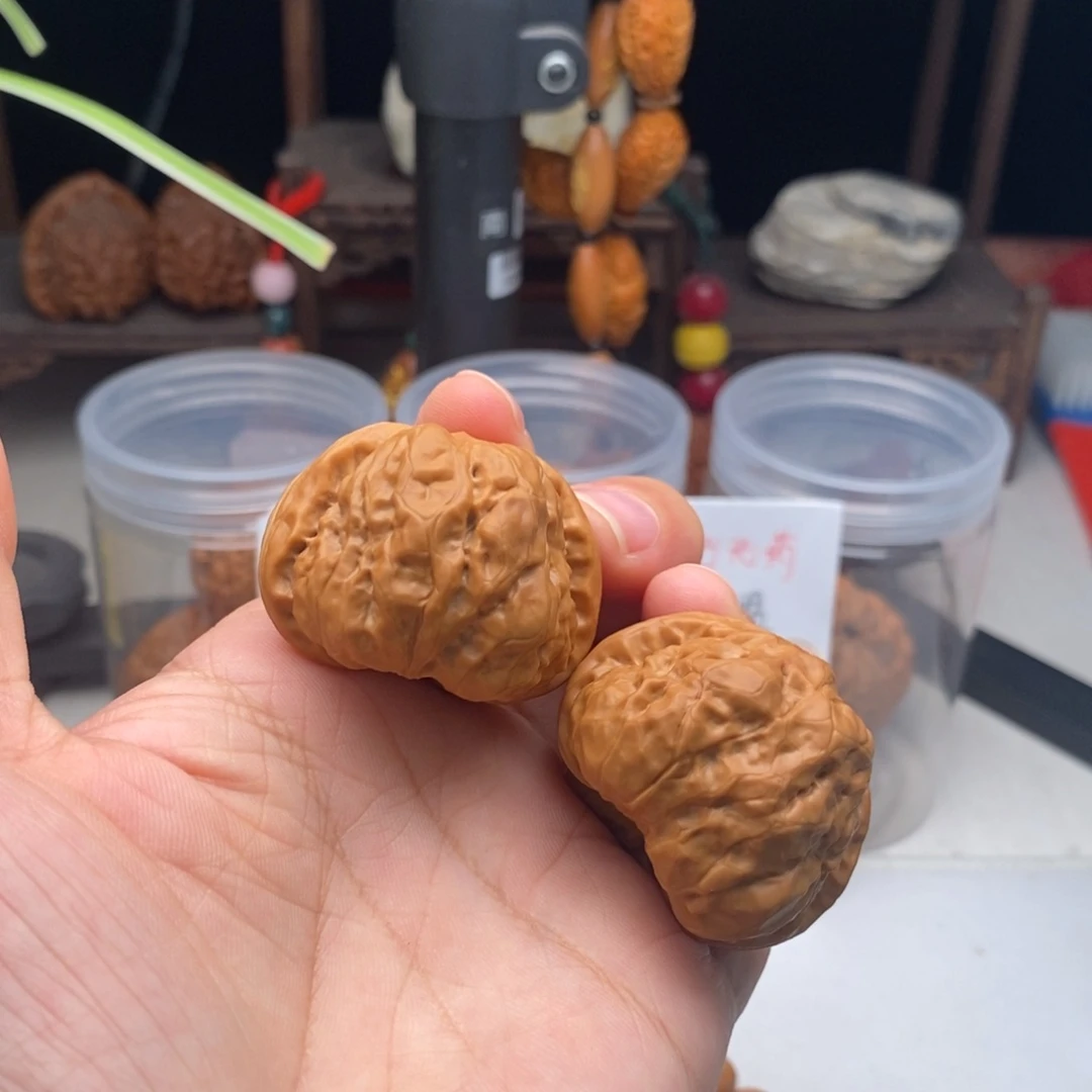 文玩核桃吊坠39蛤蟆有修