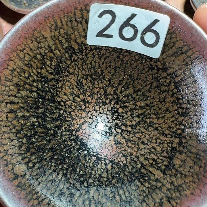 盖碗突出实用功能为宗旨来