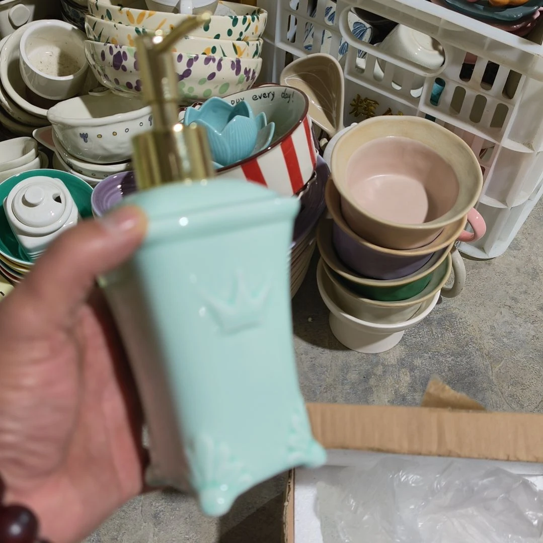 瓷瑕疵陶瓷介意不拍
