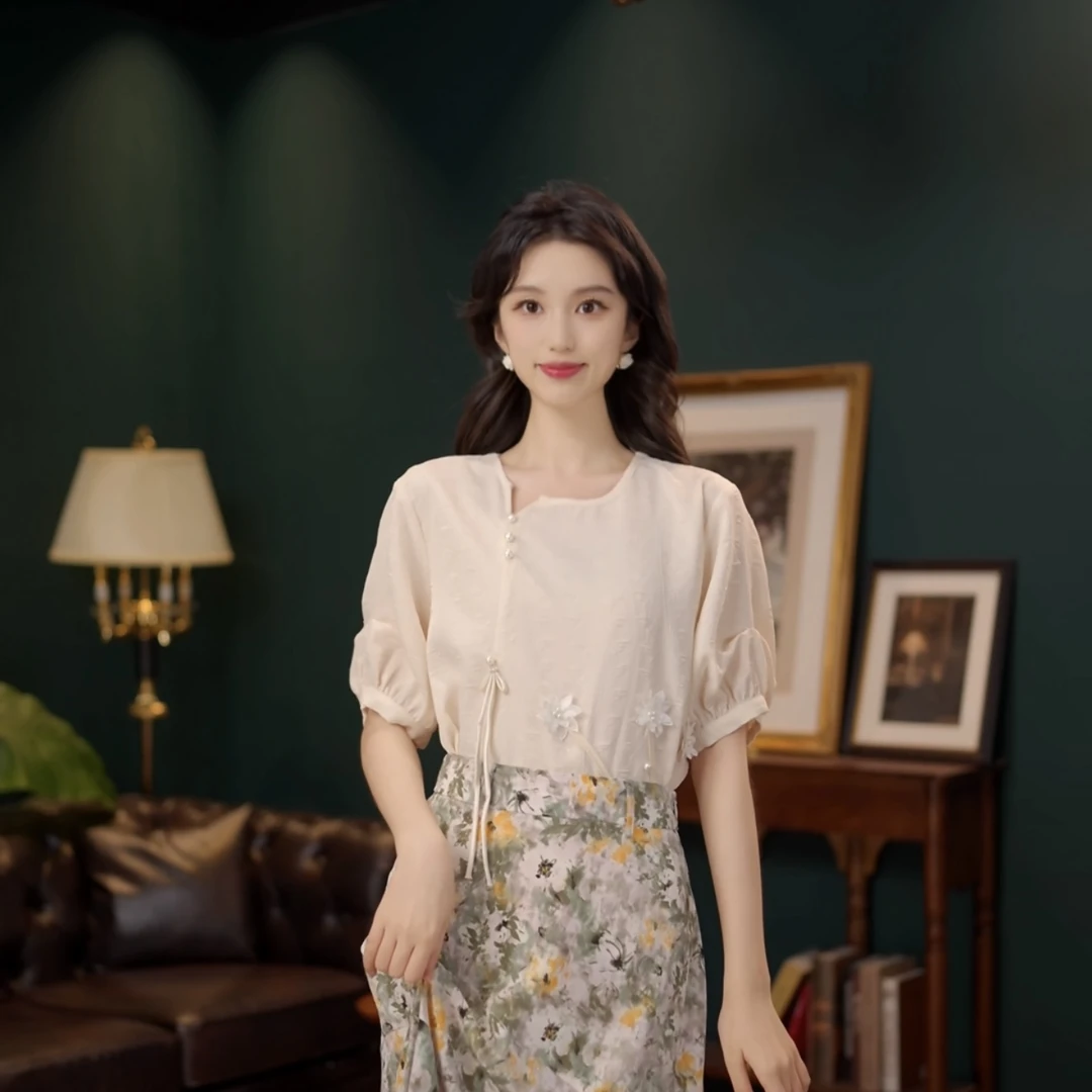 琦琦【晴空忘雨】甜美休闲百搭小众短袖女夏季上衣YE0706513