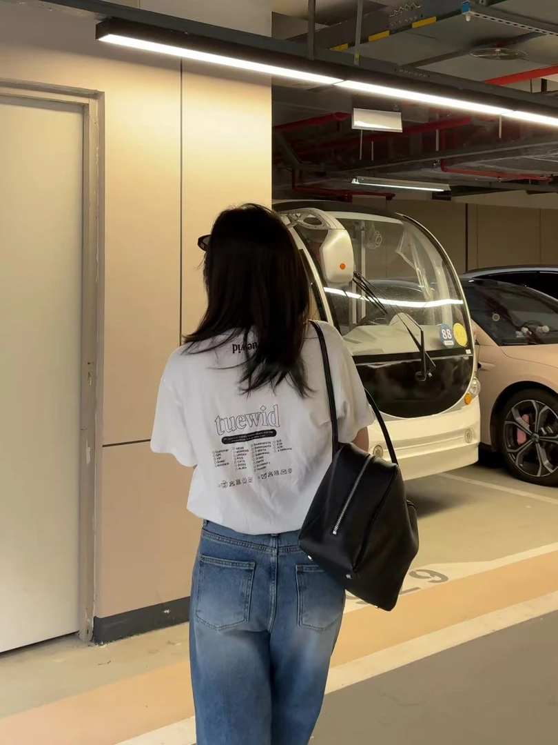 【鹅老板】Nice day｜前后字母简约印花短袖T恤