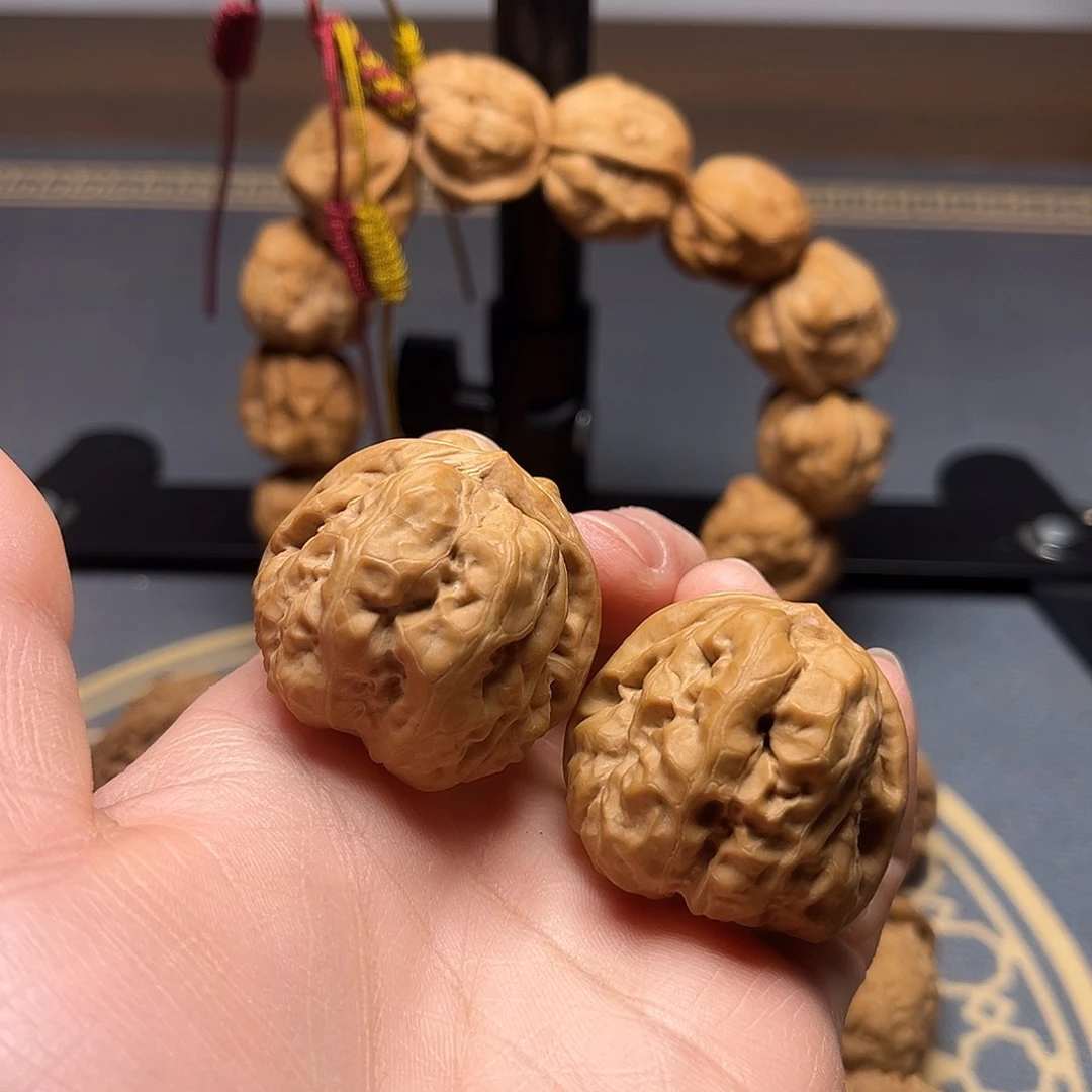 文玩核桃把件蛤摸头