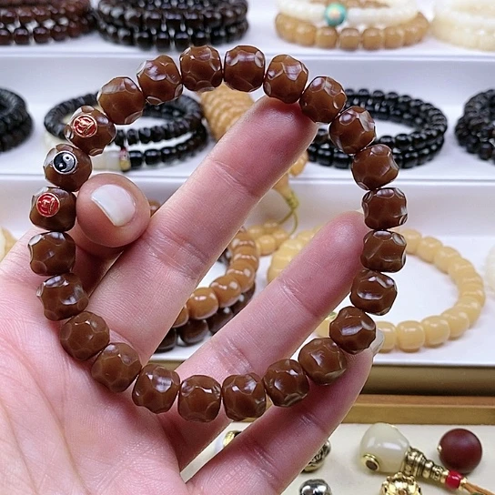 【闪购商品】菩提根/象牙果吊坠