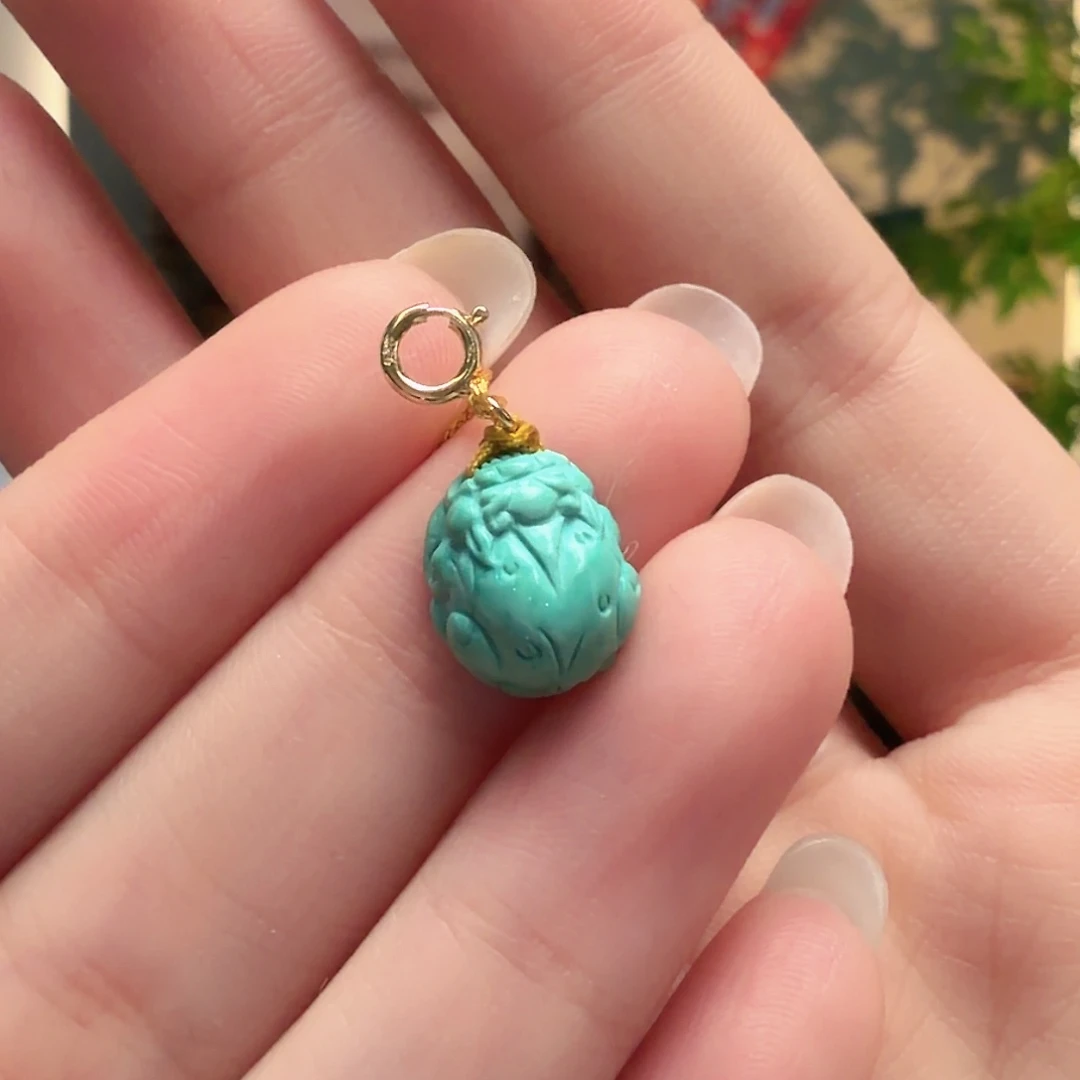 绿松石未镶嵌颈饰