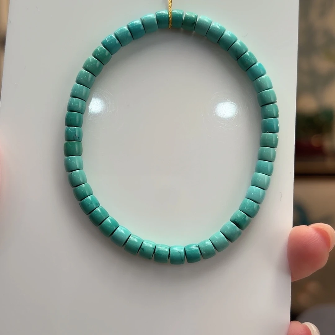 绿松石未镶嵌颈饰