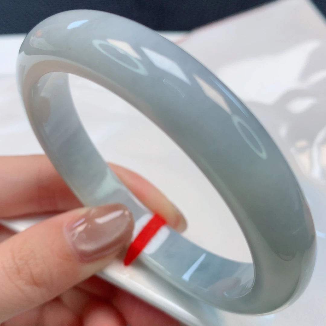 【闪购商品】翡翠手镯未镶嵌58+圈