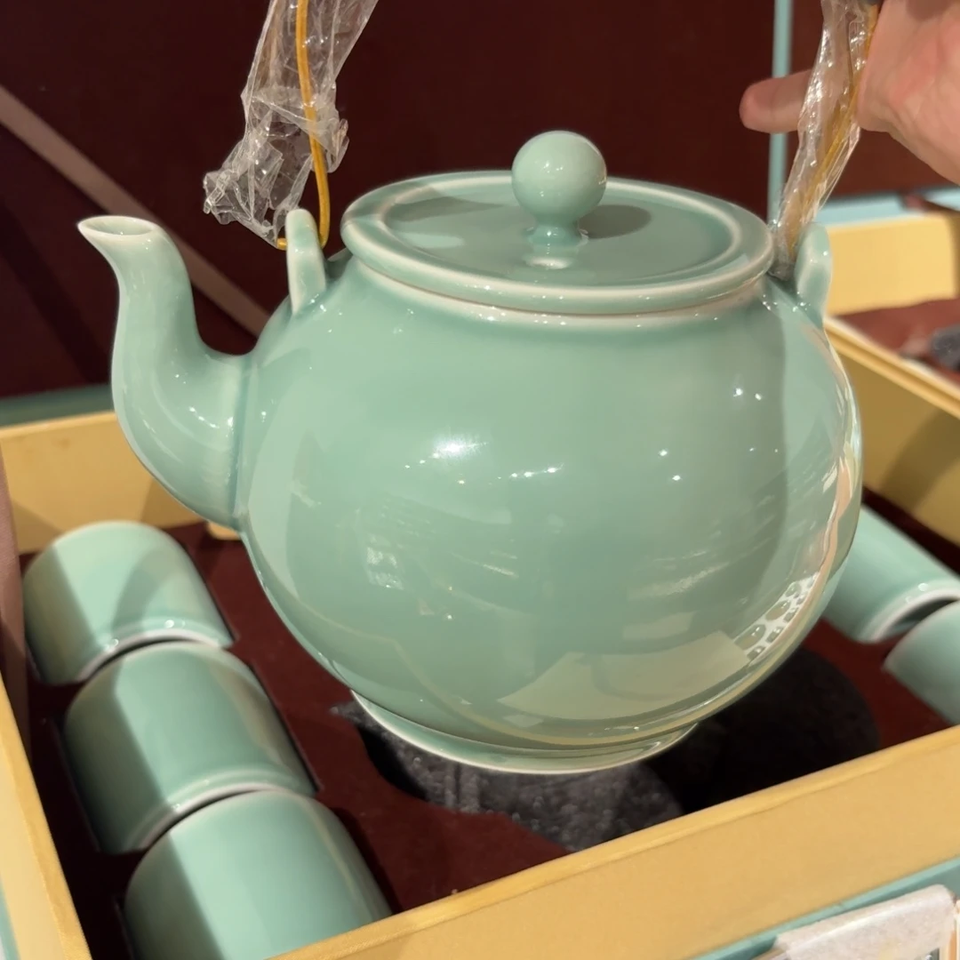 天青釉色提梁壶不带礼盒