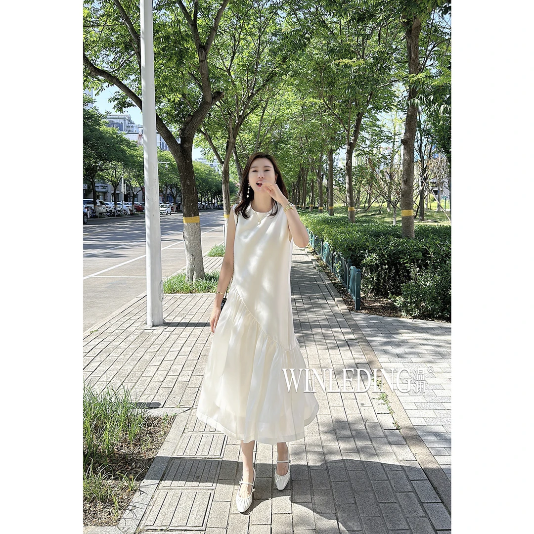 【温澜服饰】无袖拼接连衣裙10093