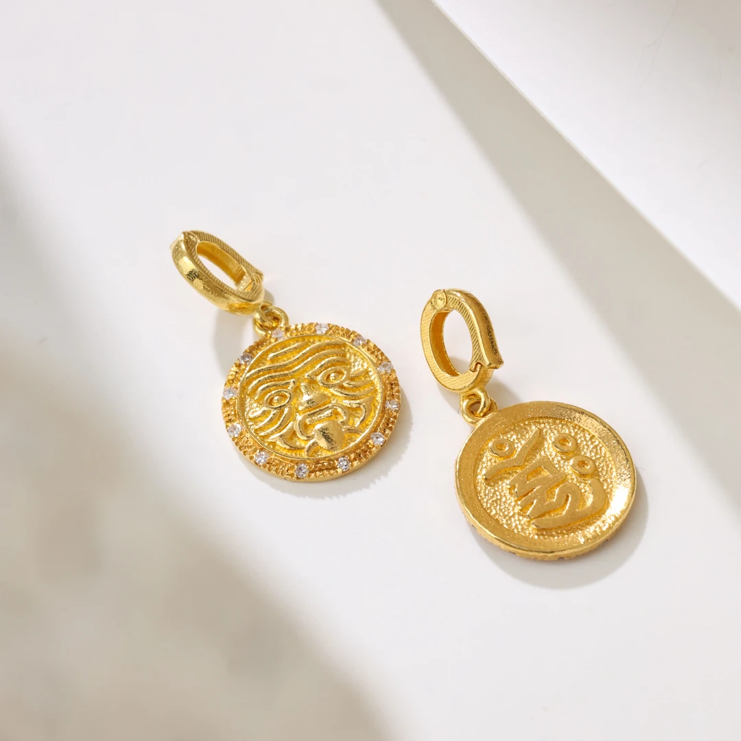 【举石臻选】TA0526-1331-16个性吊坠18k（一件/多样性发）H