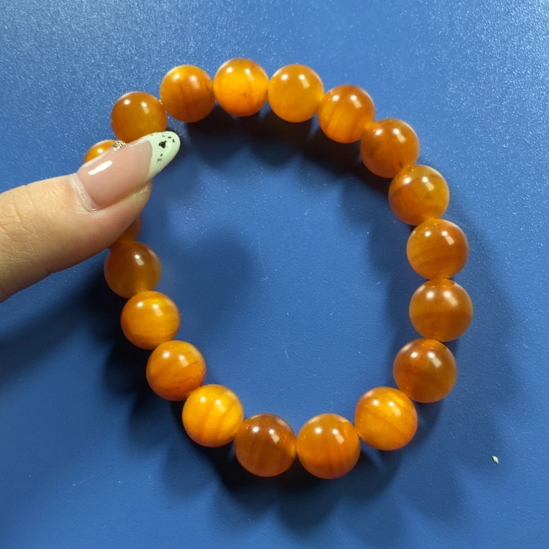 松木V****陈琥珀木手串1.1