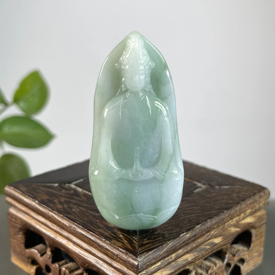 JCW08-79  天然缅甸A货翡翠  素衣观音
