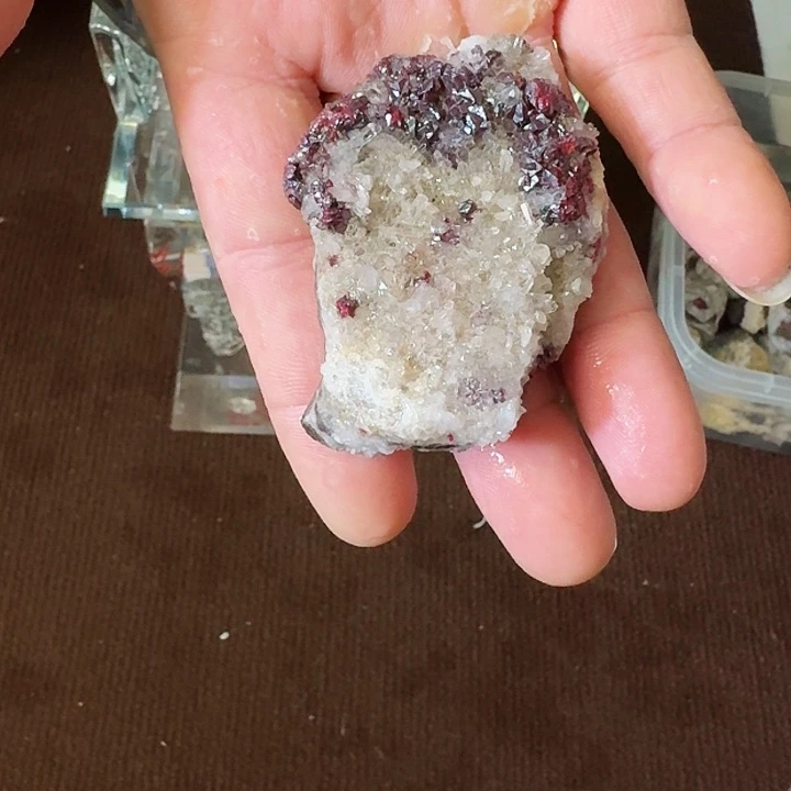 天然辰砂天然晶体毛料