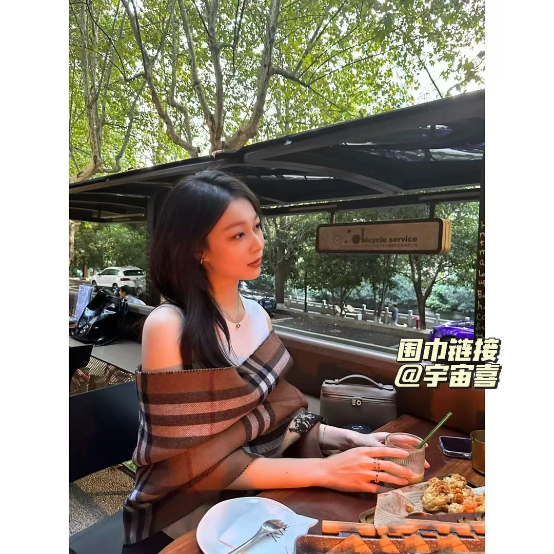 O2-045【咖色格子围巾链接】