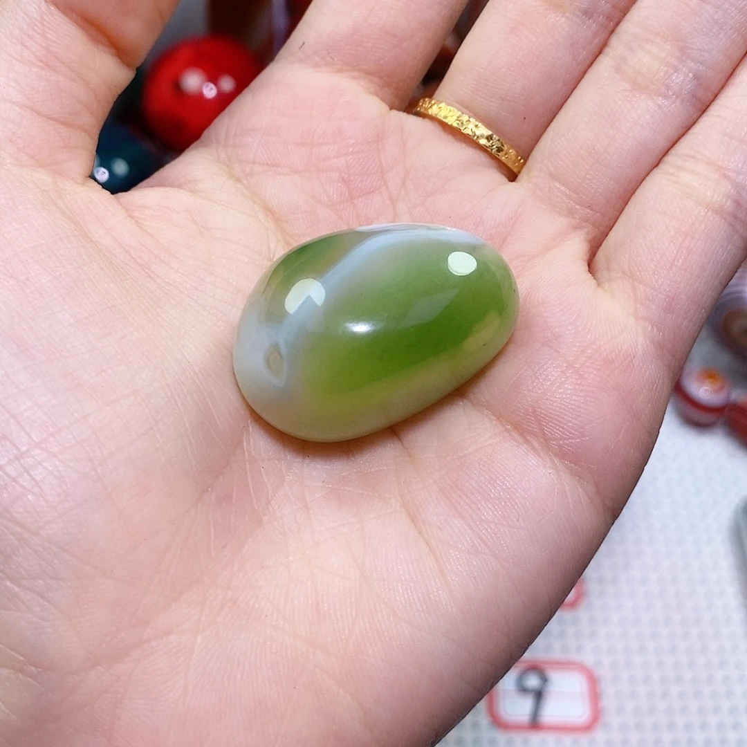 太***人玛瑙/玉髓未镶嵌珠宝奇石