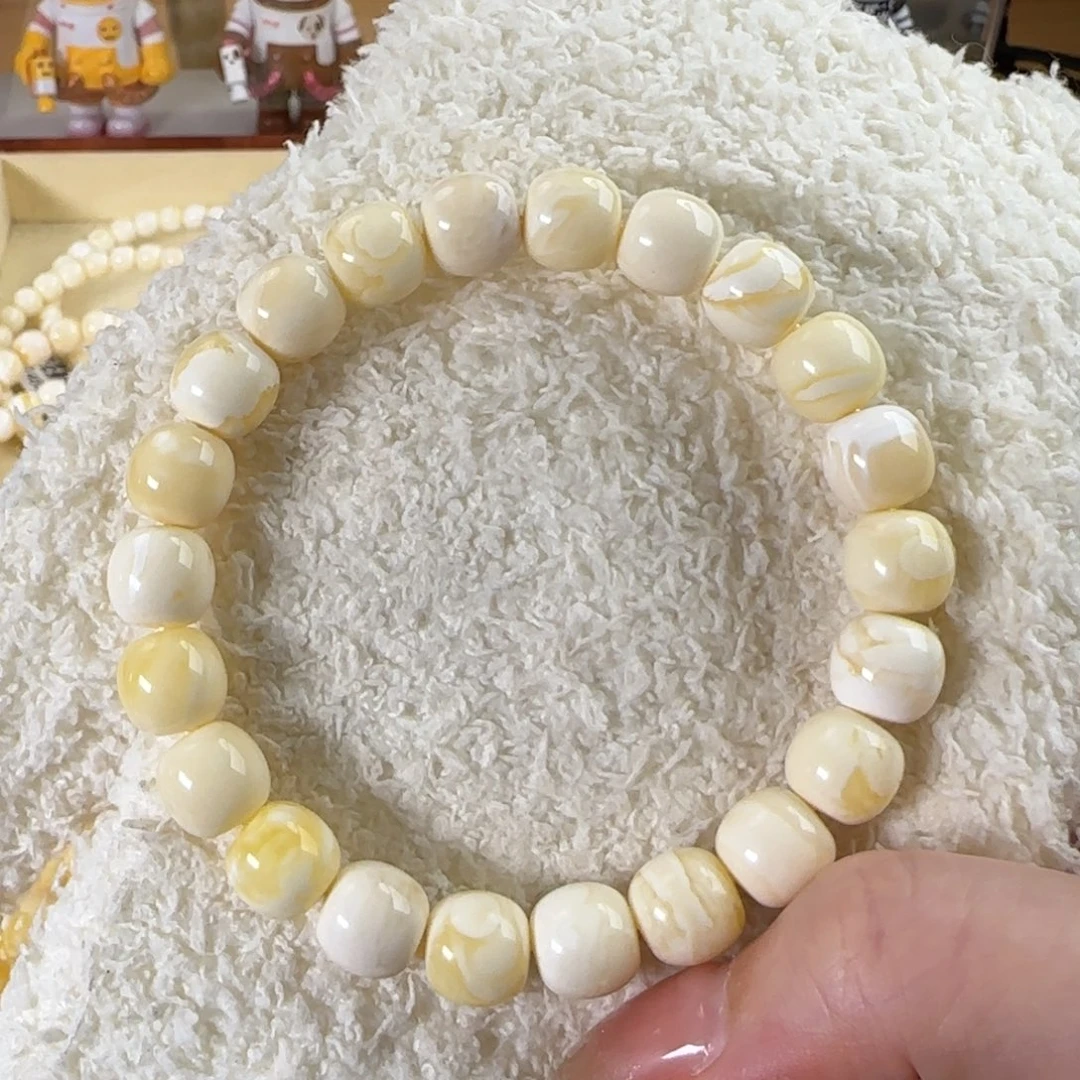 未镶嵌琥珀珠宝奇石E****r10
