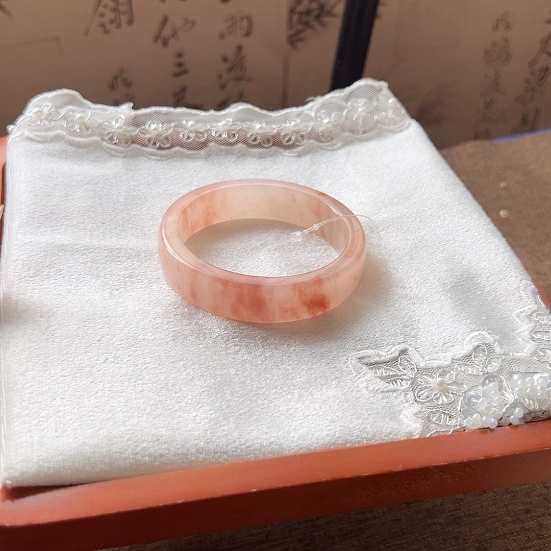 石英质玉手镯未镶嵌蜜**语