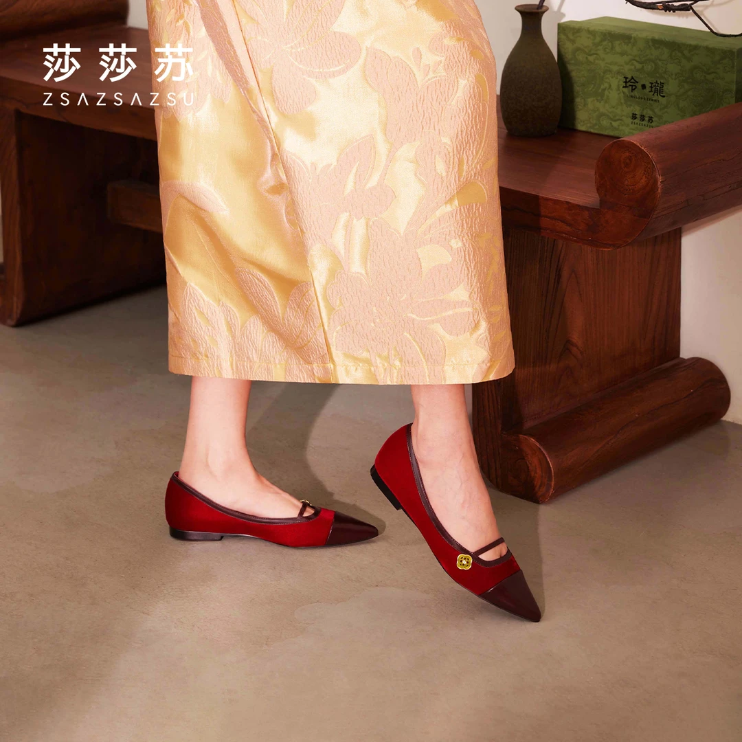 莎莎苏秋季新中式红色复古平底鞋女单鞋百搭芭蕾舞鞋女ZA54103-62