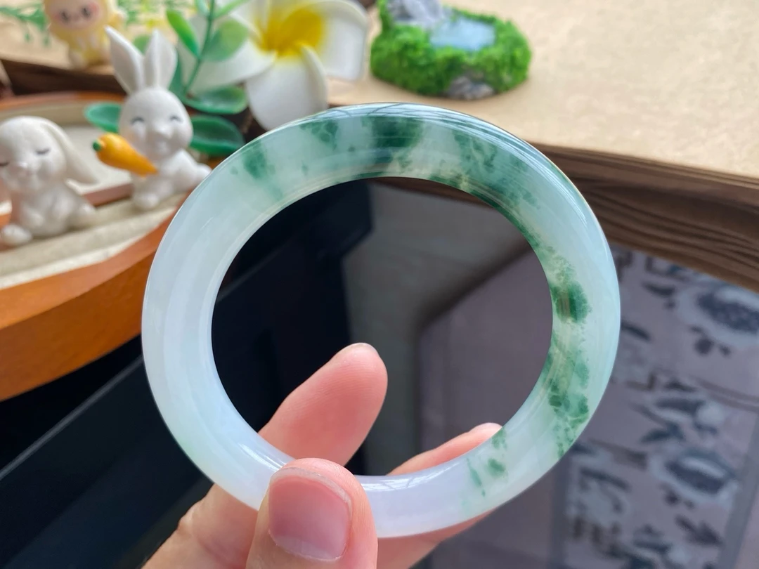 1002期》深绿飘花圆条8834号52.7-10.1-9.8深绿色飘花特别浓郁