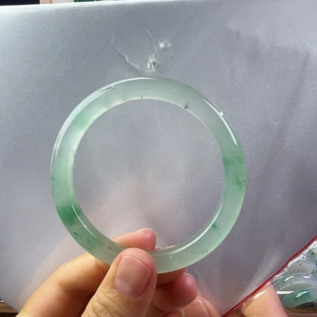 石英质玉未镶嵌手镯53