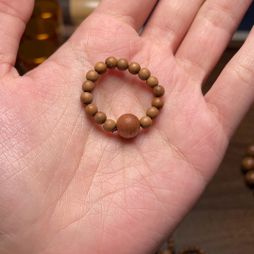 檀香木手串/手链老山戒指