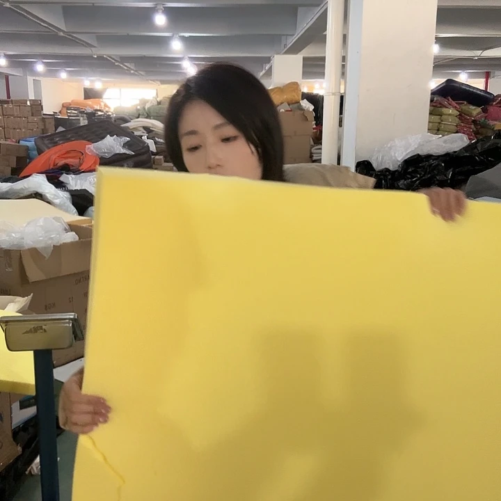 PU瑕疵破裂多色多纹络记忆棉床垫约50*70起