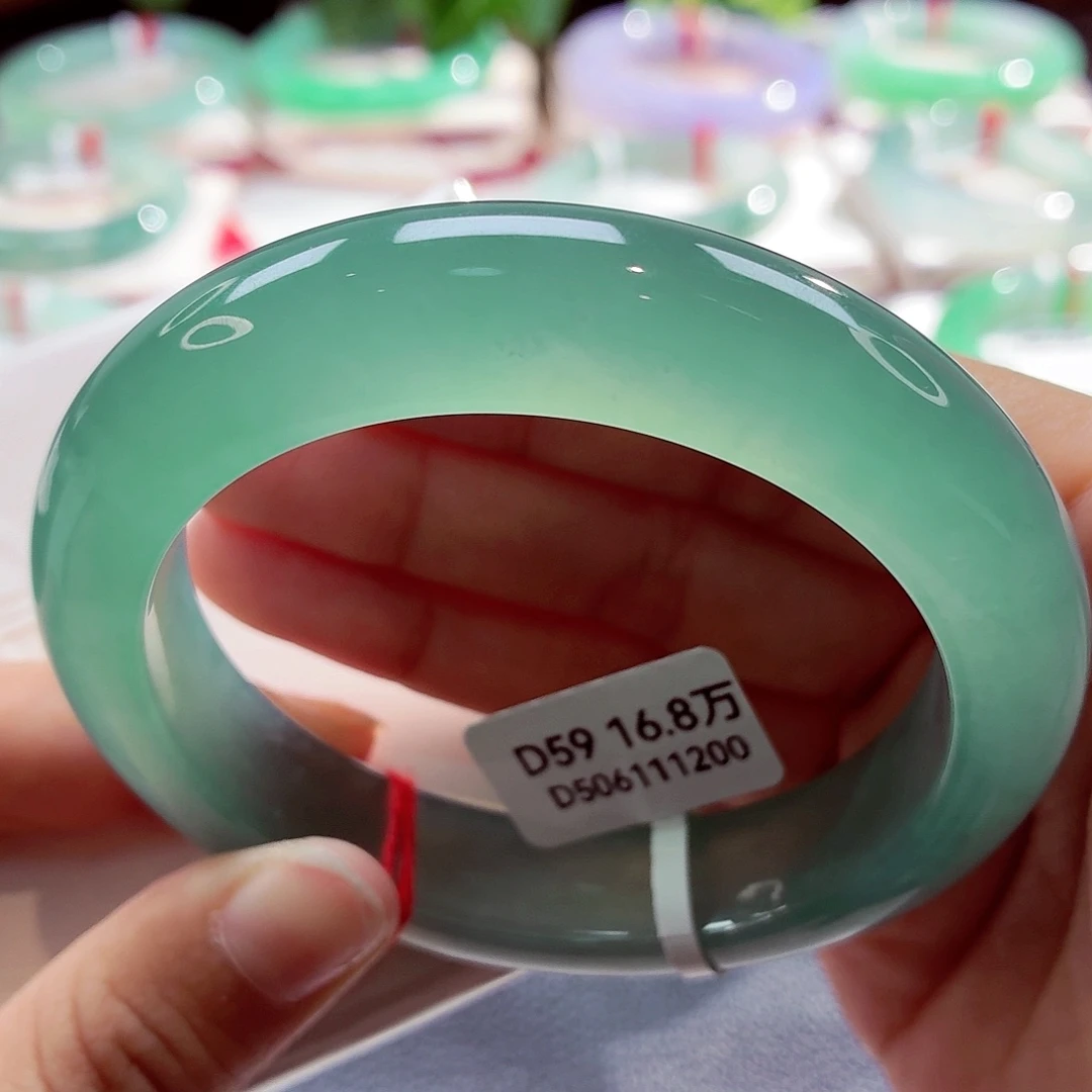 翡翠未镶嵌手镯海蓝之谜老蓝水68-28