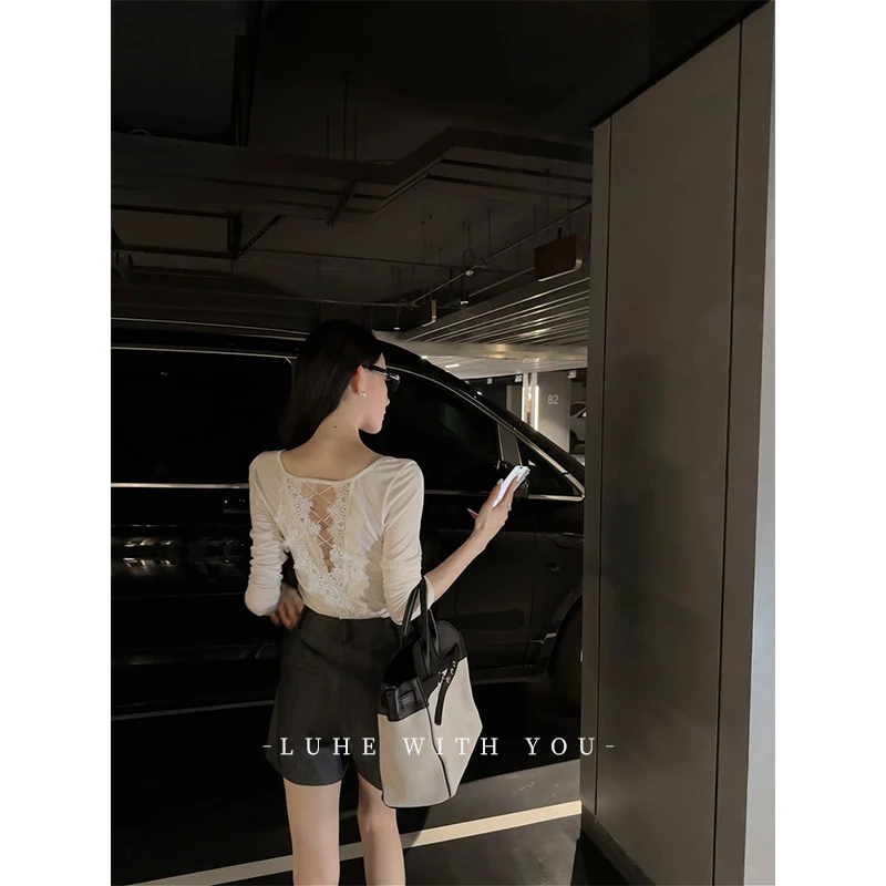 LUHE【月笼弥香】hehe私服～静奢莱赛尔绵羊毛后背蕾丝针织衫+ 短裤