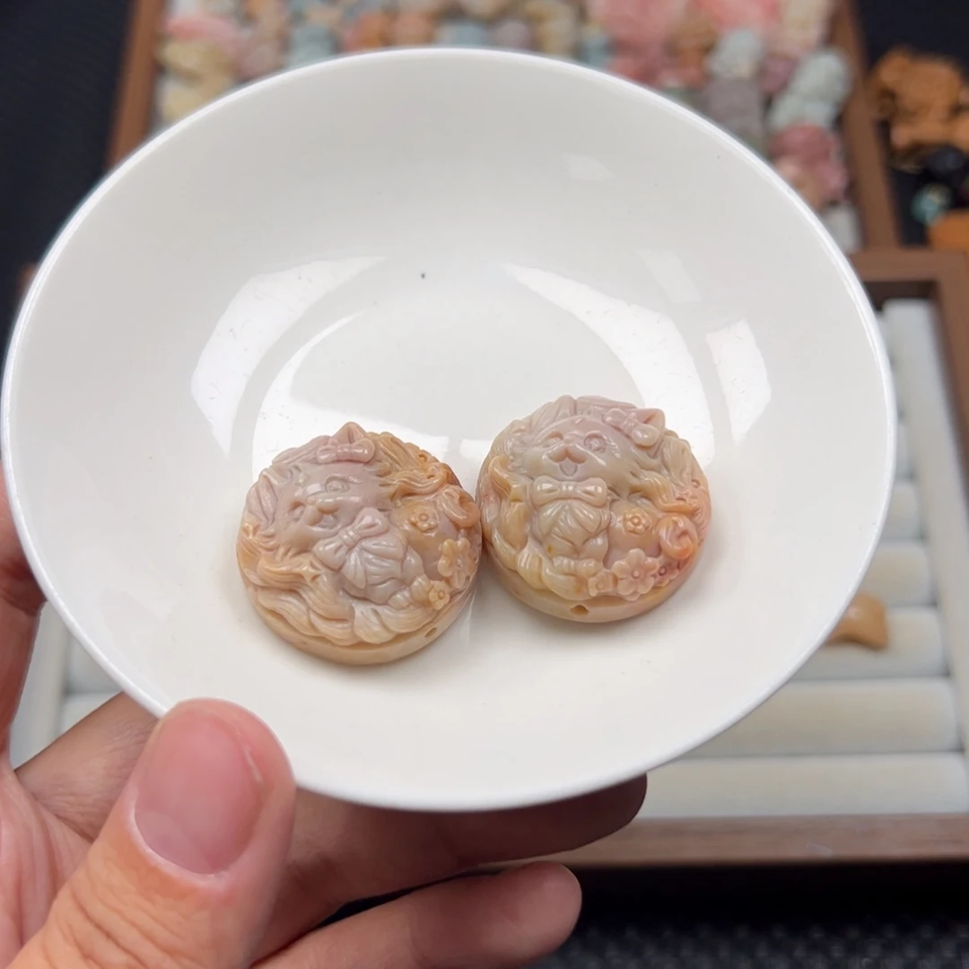 石英质玉未镶嵌珠宝半成品三****生