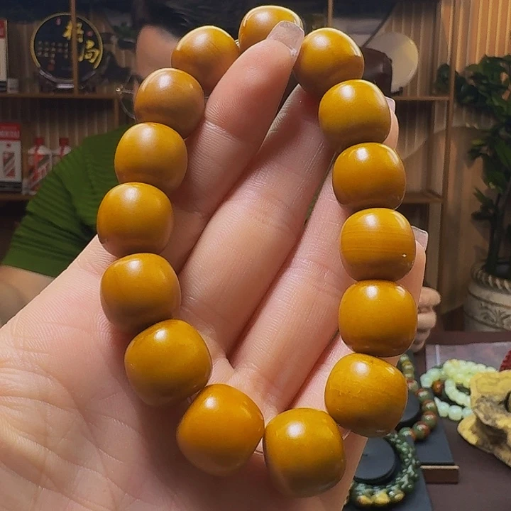 蛇纹石玉手串未镶嵌